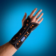 Wrist immobilisation brace with Boa® closure system